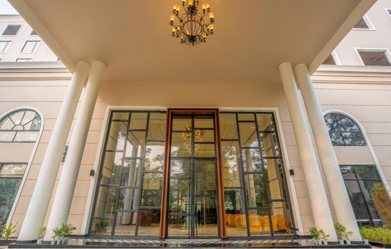 Hotel Polo Towers Agartala Exterior foto