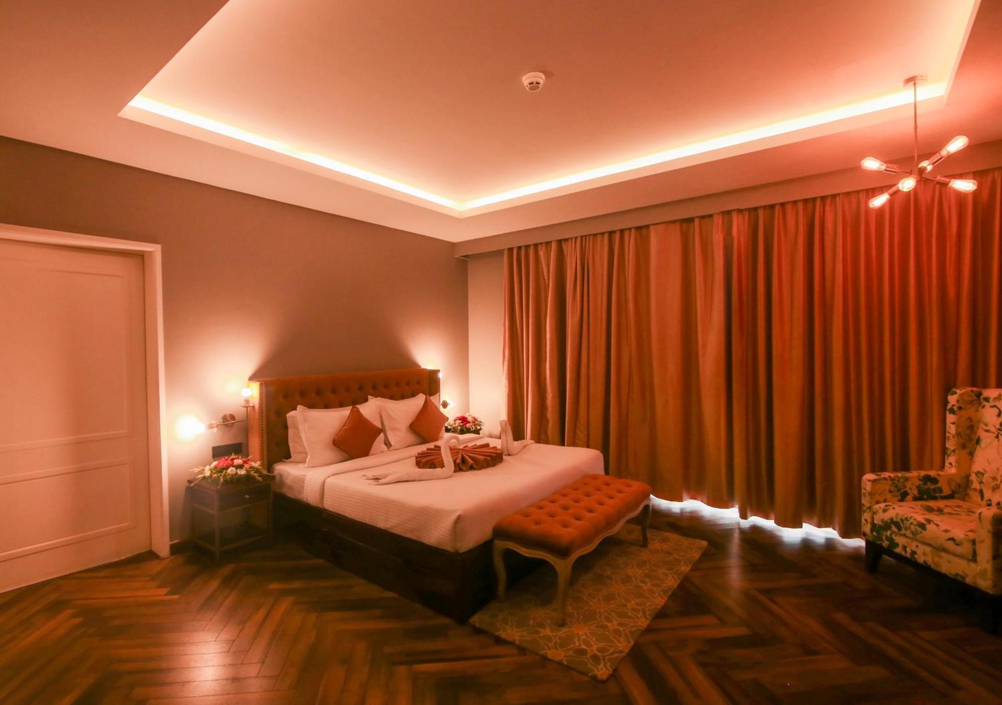 Hotel Polo Towers Agartala Exterior foto